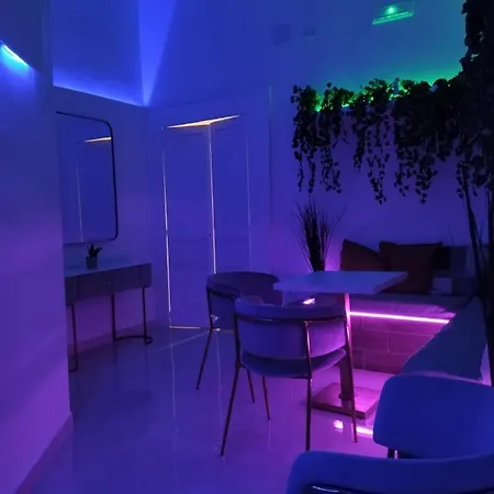 Relais Torre Gloria לינה וארוחת בוקר נאפולי