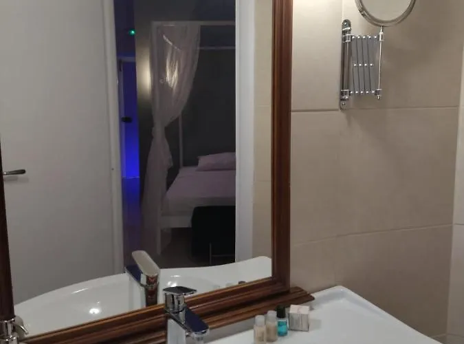 Relais Torre Gloria 4* נאפולי