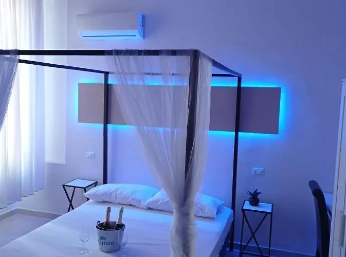 Relais Torre Gloria נאפולי