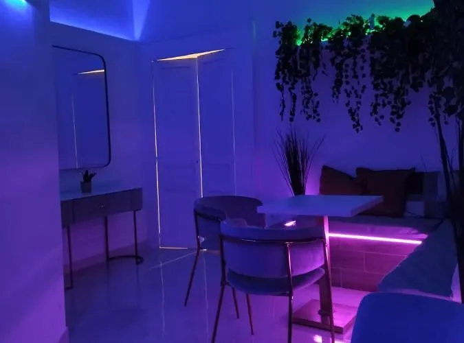 Relais Torre Gloria לינה וארוחת בוקר נאפולי