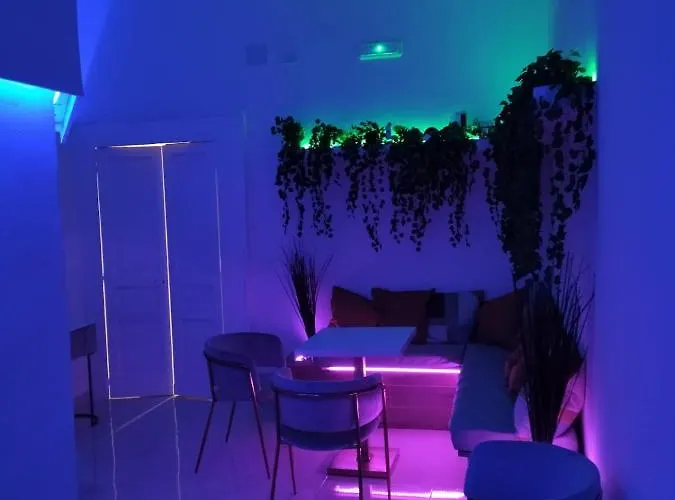 לינה וארוחת בוקר Relais Torre Gloria 4*