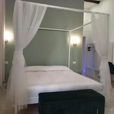 Bed & Breakfast Relais Torre Gloria 4*