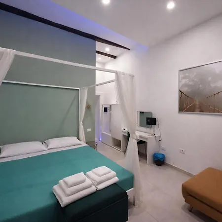 Relais Torre Gloria 4* Naples