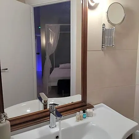 فندق مبيت وإفطار Relais Torre Gloria نابولي